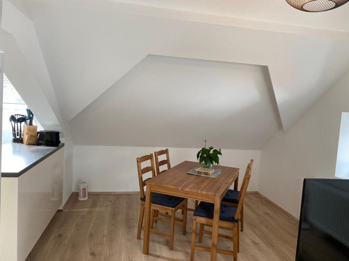 Helle 2 Zi. Wohnung Naehe Flughafen Muenchen Haimhausen  Extérieur photo