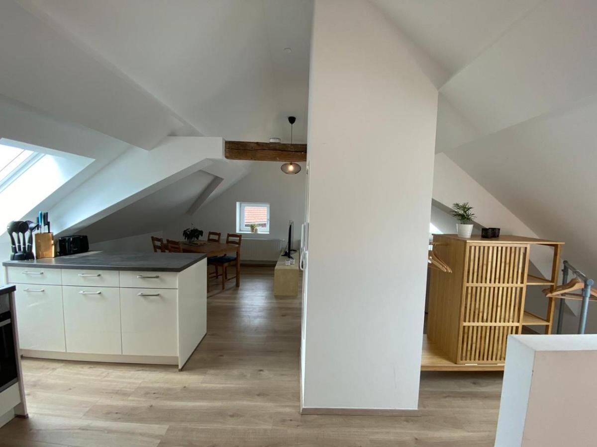 Helle 2 Zi. Wohnung Naehe Flughafen Muenchen Haimhausen  Extérieur photo